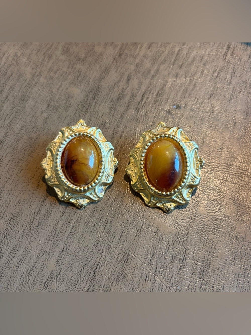 Gold-Tone Brown Cabochon Vintage-Style Clip Earrings